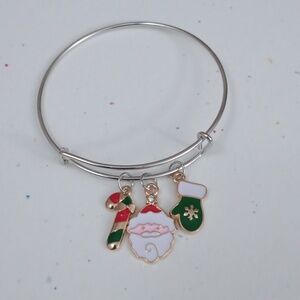 Christmas Charm Bracelet 2/$6